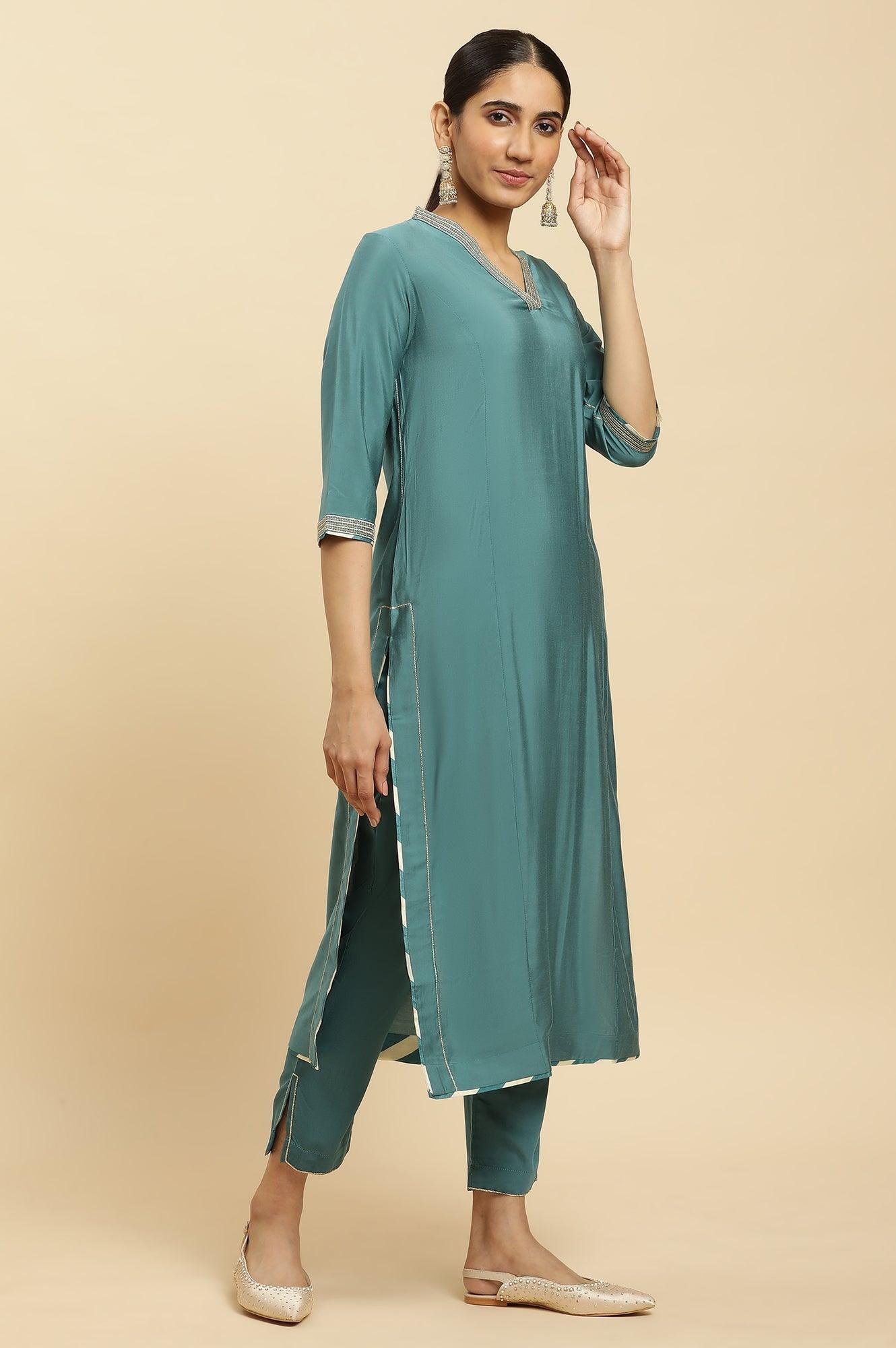 Blue Embellished Kurta, Pants And Jacquard Dupatta Set - View 4